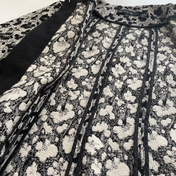 Lafayette 148 Wool Blend Textured Jacket Sz 6 Blazer Abstract Evening Holiday - Picture 13 of 13